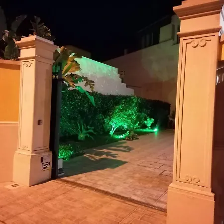 Attico Le Fleur - Il Mare, Gallipoli Ed Il Salento A Portata Di Mano Apartment Taviano (Lecce)