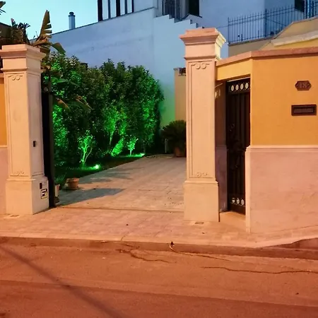 Attico Le Fleur - Il Mare, Gallipoli Ed Il Salento A Portata Di Mano Taviano (Lecce)
