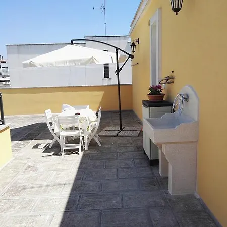 Attico Le Fleur - Il Mare, Gallipoli Ed Il Salento A Portata Di Mano Apartment