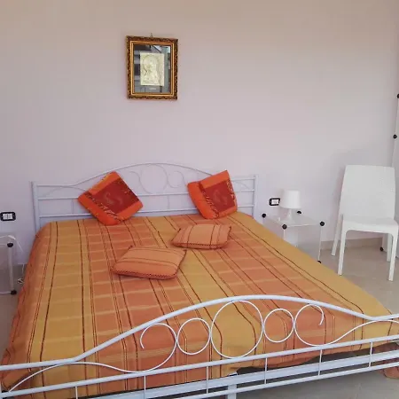 Attico Le Fleur - Il Mare, Gallipoli Ed Il Salento A Portata Di Mano Apartment *